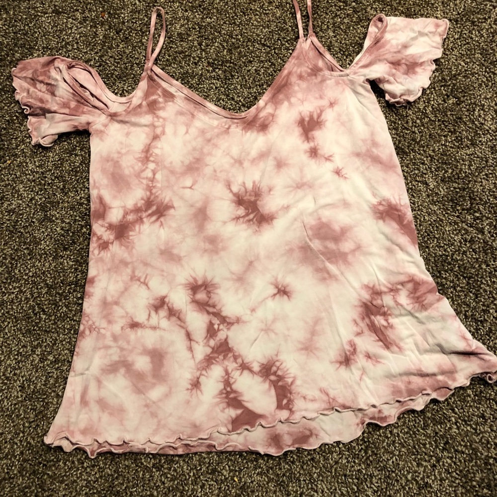 American Eagle soft and sexy cold shoulder top